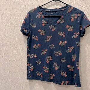 Spring flower blue Tshirt